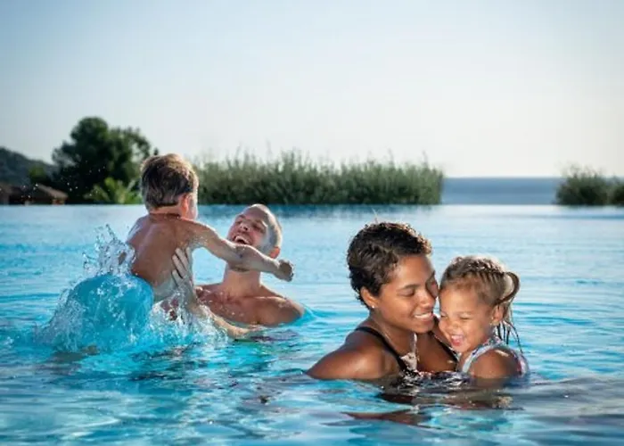 Pierre & Les Dunes Du Medoc 3*