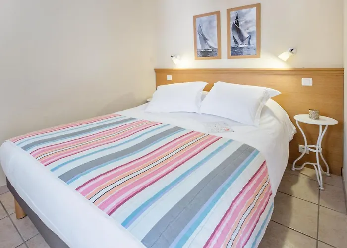 Pierre & Les Dunes Du Medoc 3* סולאק-סור-מר