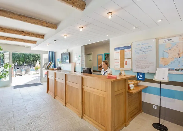 Pierre & Les Dunes Du Medoc 3*