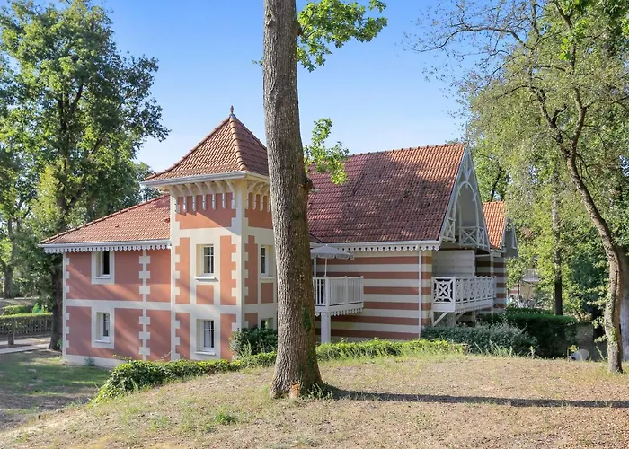 Pierre & Les Dunes Du Medoc 3* סולאק-סור-מר