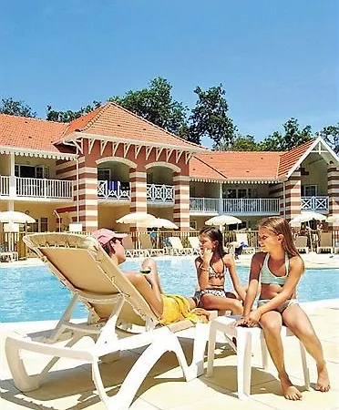 Pierre & Les Dunes Du Medoc Semesterpark 3*